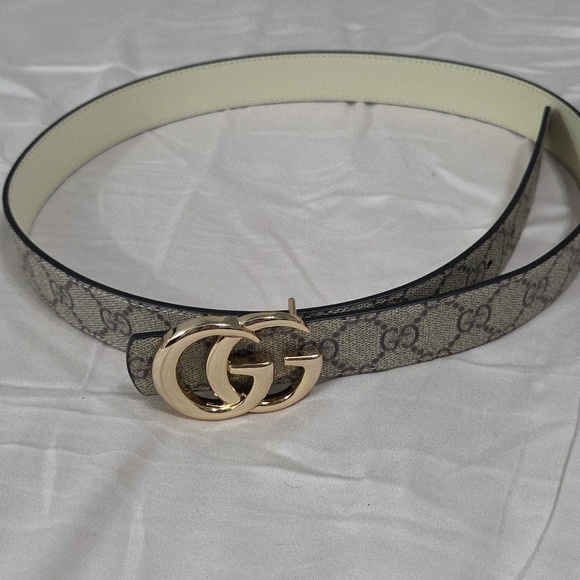 Skinny Gucci Reversible Monogram Belt Gold GG Buckle 90cm main image 5